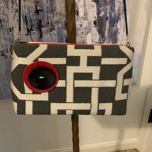 Beautiful Helen Carlisle geometric crossbody